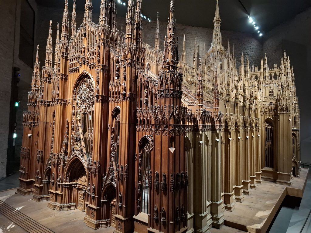 筆者がミラノで訪れたドゥオーモ博物館に展示されていた木製のドゥオーモを撮った写真